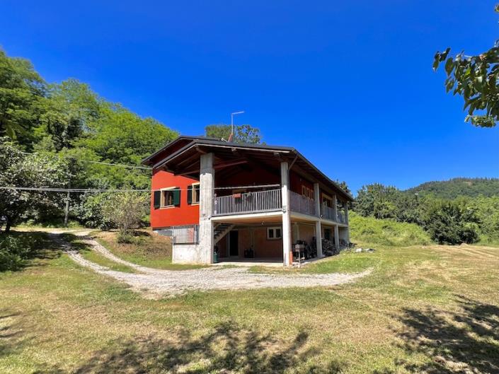 Image No.11-3 Bed House for sale