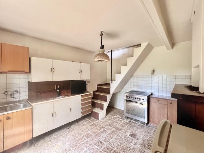 Image No.10-2 Bed House for sale