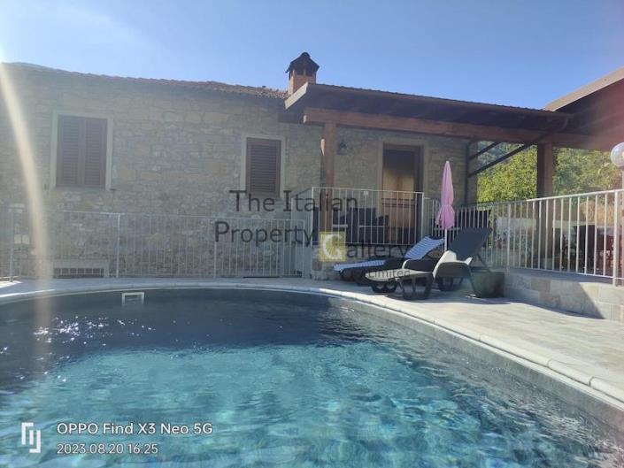 Image No.4-Appartement de 2 chambres à vendre à Vagli Sotto