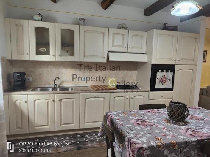 Image No.3-Appartement de 2 chambres à vendre à Vagli Sotto