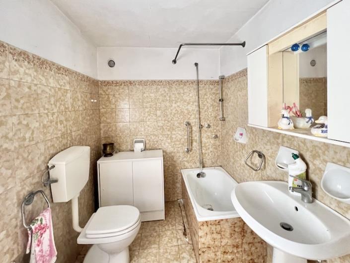 Image No.5-Maison de 3 chambres à vendre à Borgo a Mozzano