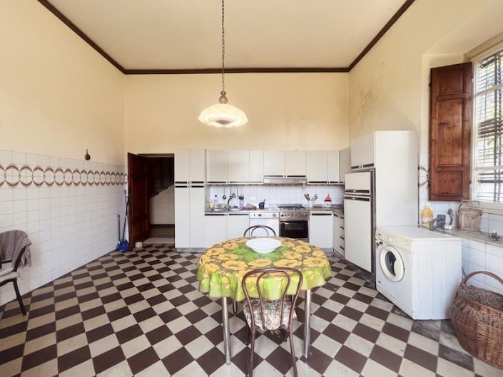 Image No.20-Villa / Détaché de 6 chambres à vendre à Coreglia Antelminelli