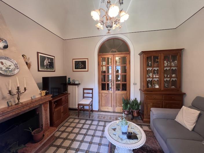 Image No.10-Villa / Détaché de 6 chambres à vendre à Coreglia Antelminelli