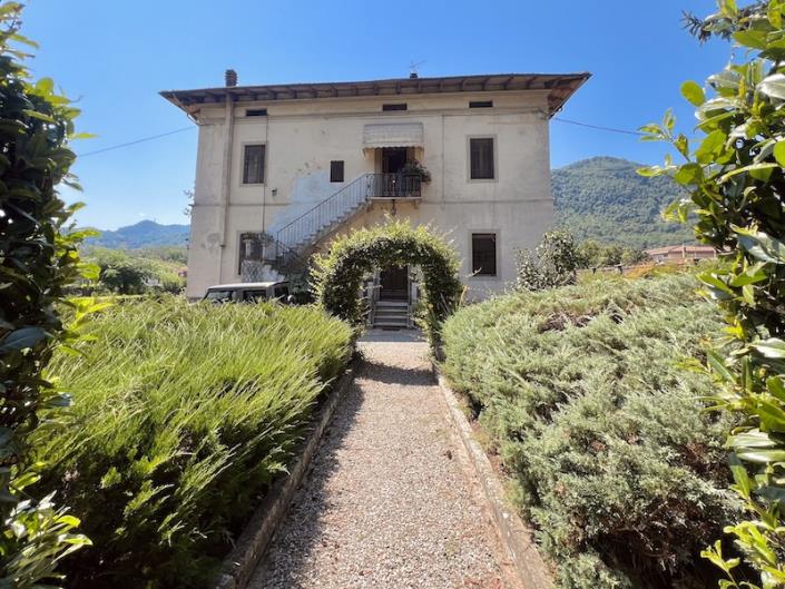 Image No.17-Villa / Détaché de 6 chambres à vendre à Coreglia Antelminelli