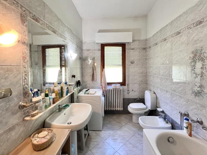 Image No.23-Maison de 3 chambres à vendre à Bagni di Lucca