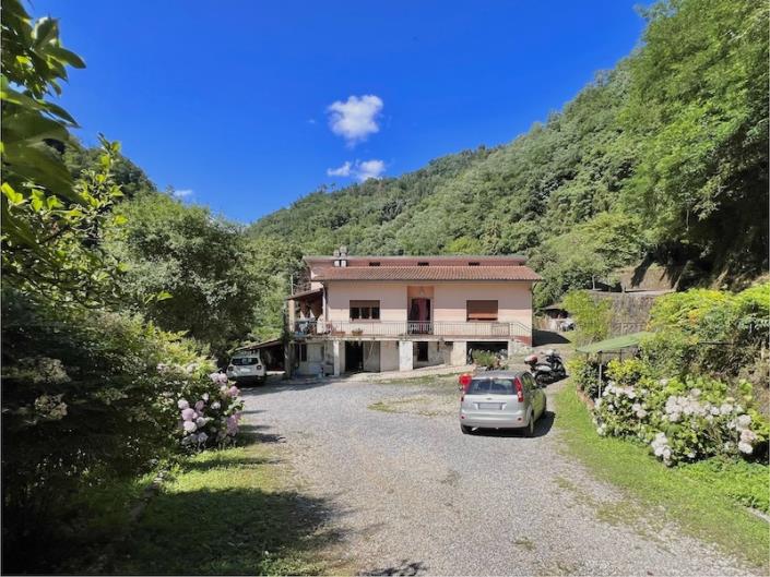 Image No.25-Maison de 3 chambres à vendre à Bagni di Lucca