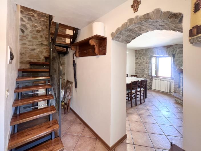 Image No.18-1 Bed House for sale