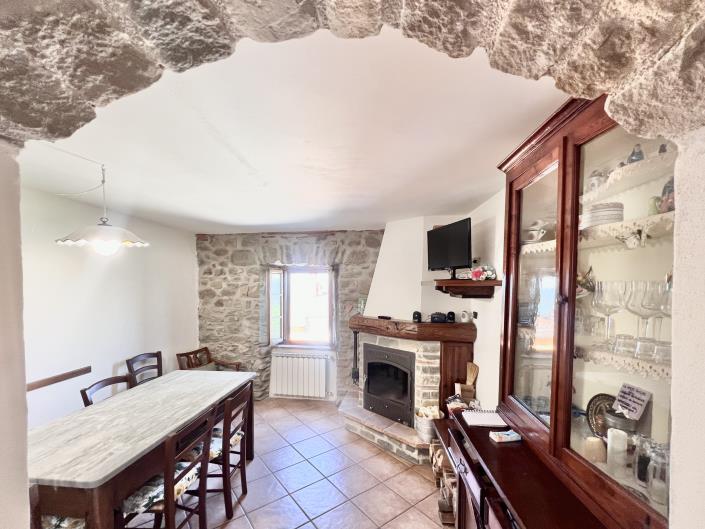 Image No.7-1 Bed House for sale