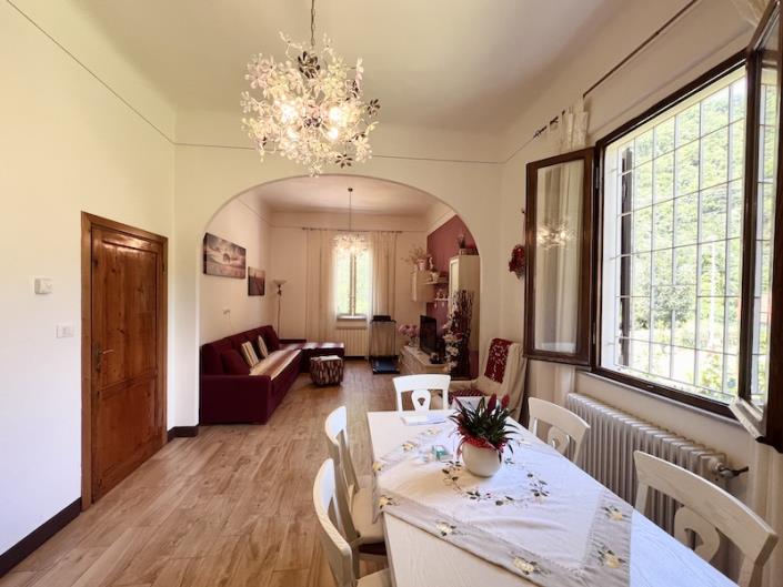 Image No.33-Maison de 2 chambres à vendre à Bagni di Lucca