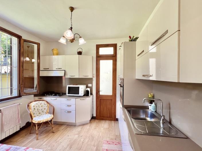 Image No.18-Maison de 2 chambres à vendre à Bagni di Lucca