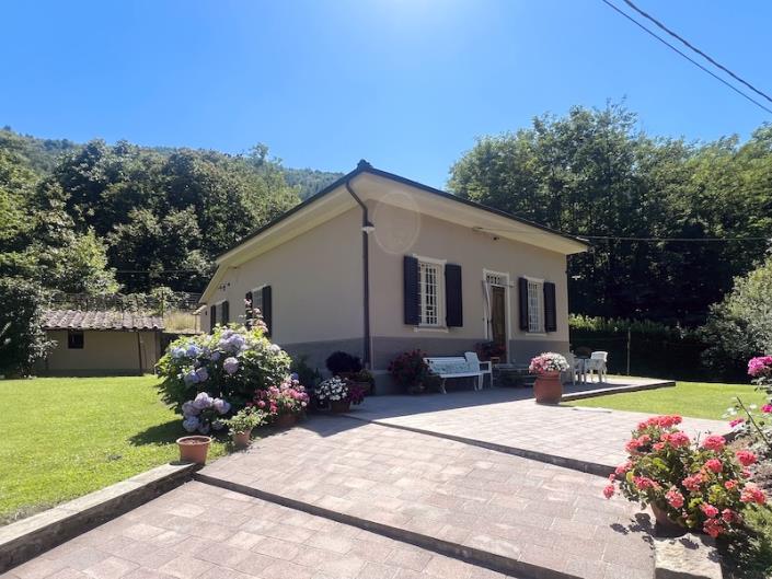 Image No.23-Maison de 2 chambres à vendre à Bagni di Lucca