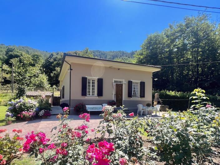 Image No.3-Maison de 2 chambres à vendre à Bagni di Lucca