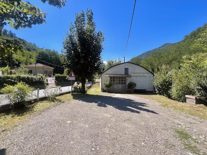 Image No.32-Maison de 2 chambres à vendre à Bagni di Lucca
