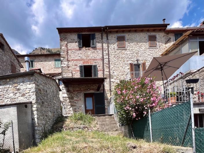 Image No.7-Maison de 1 chambre à vendre à Bagni di Lucca