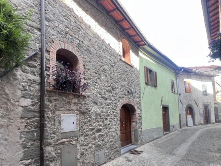 Image No.3-Maison de village de 2 chambres à vendre à Tereglio