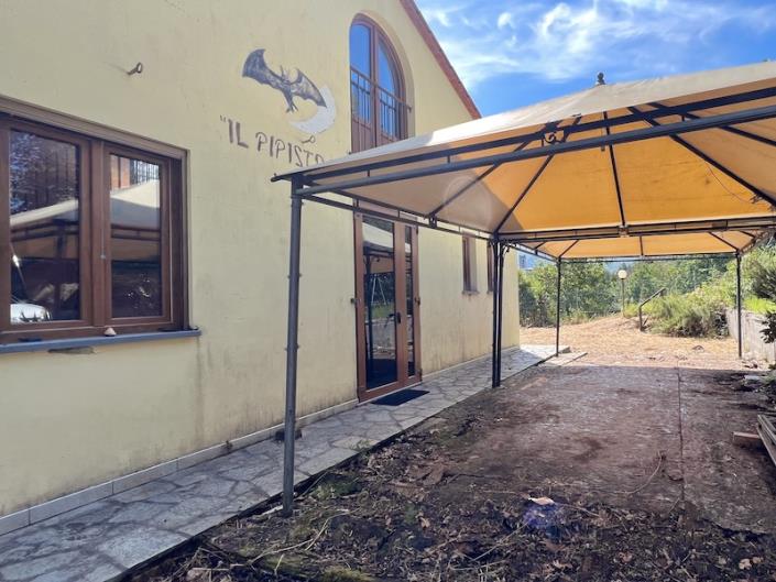 Image No.27-Commercial de 2 chambres à vendre à Bagni di Lucca