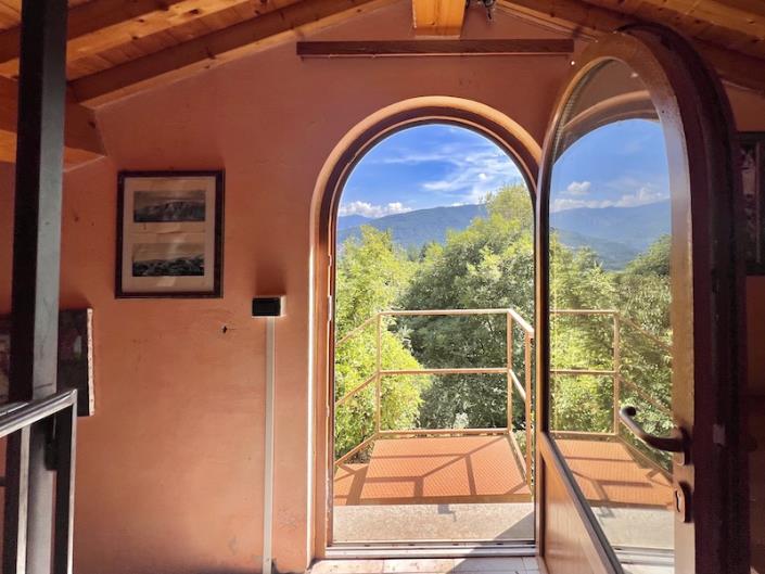 Image No.3-Commercial de 2 chambres à vendre à Bagni di Lucca