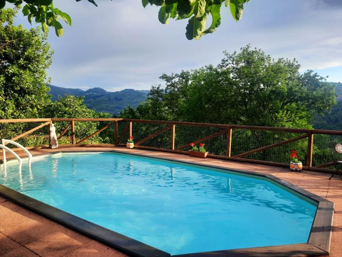 Image No.24-Maison de campagne de 4 chambres à vendre à Bagni di Lucca