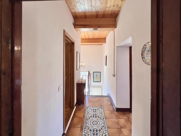 Image No.34-Maison de campagne de 4 chambres à vendre à Bagni di Lucca