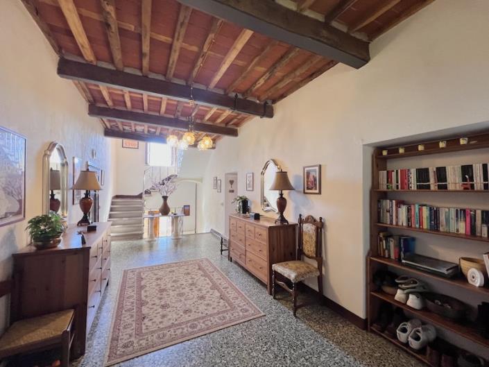 Image No.30-Maison de campagne de 4 chambres à vendre à Bagni di Lucca