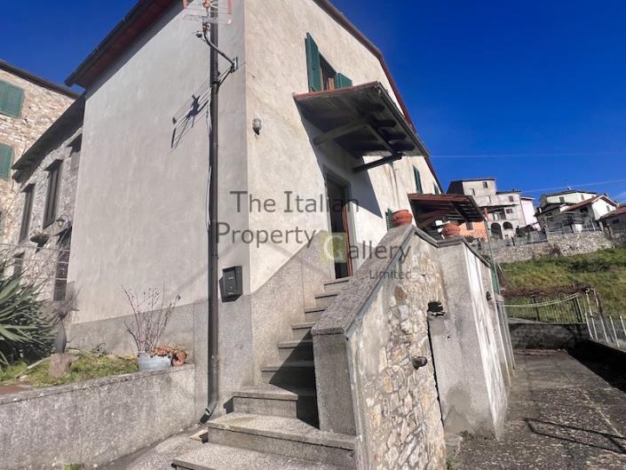 Image No.5-Jumelé de 1 chambre à vendre à Bagni di Lucca