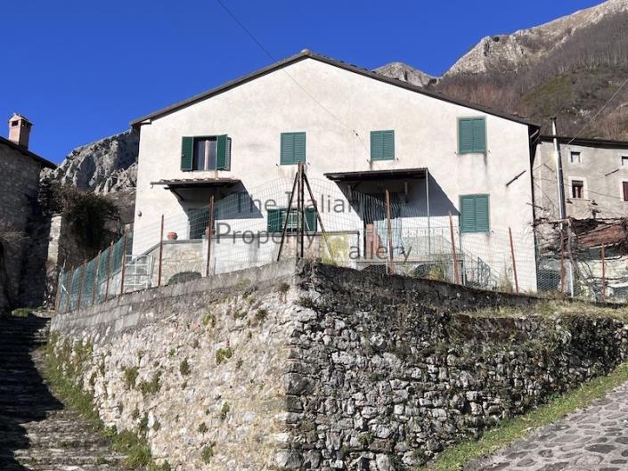 Image No.11-Jumelé de 1 chambre à vendre à Bagni di Lucca