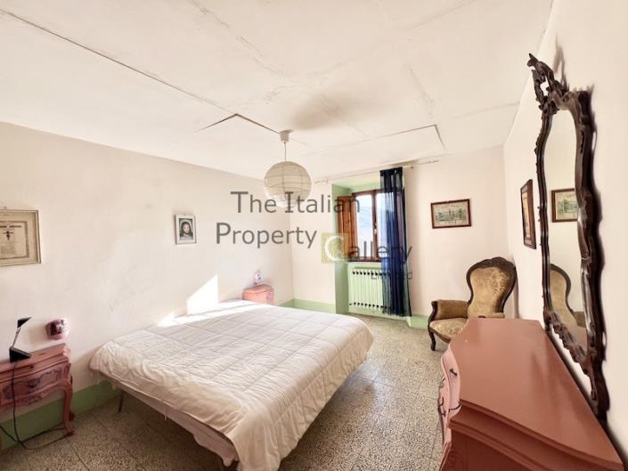 Image No.8-Jumelé de 1 chambre à vendre à Bagni di Lucca