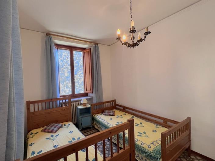 Image No.6-3 Bed Townhouse for sale