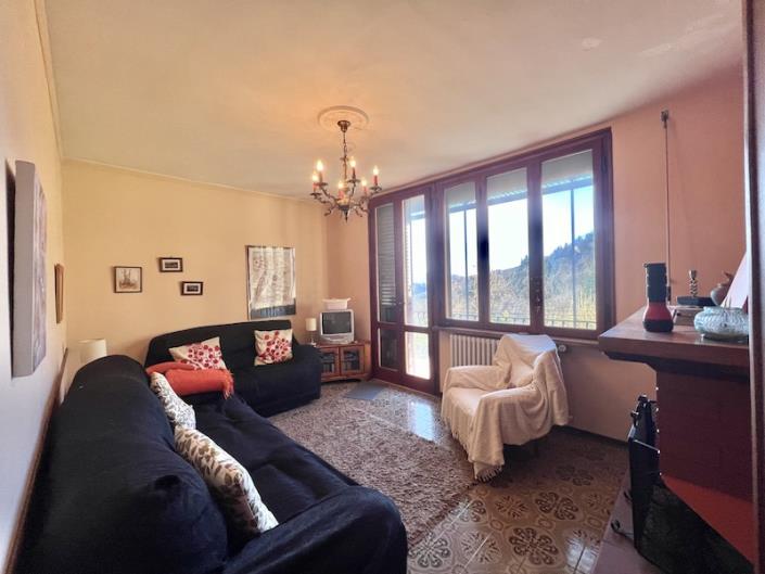 Image No.16-3 Bed Townhouse for sale