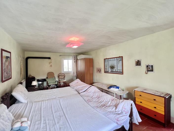 Image No.30-3 Bed House for sale