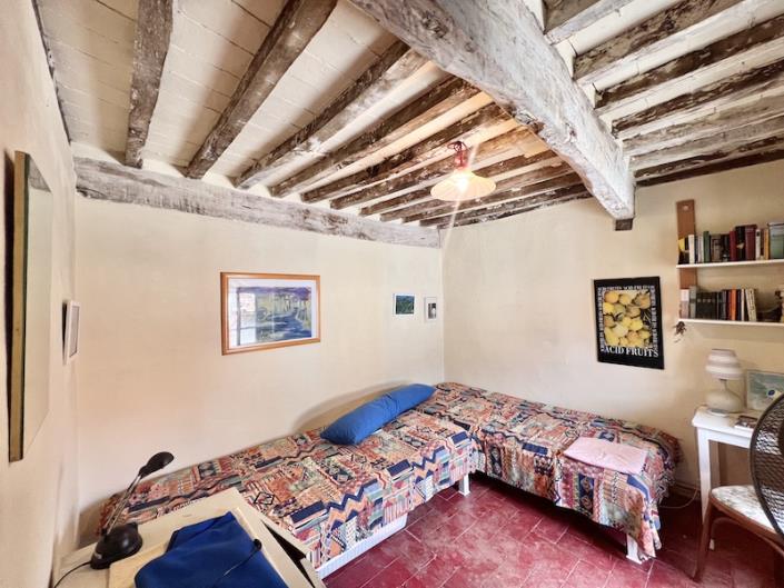 Image No.32-3 Bed House for sale