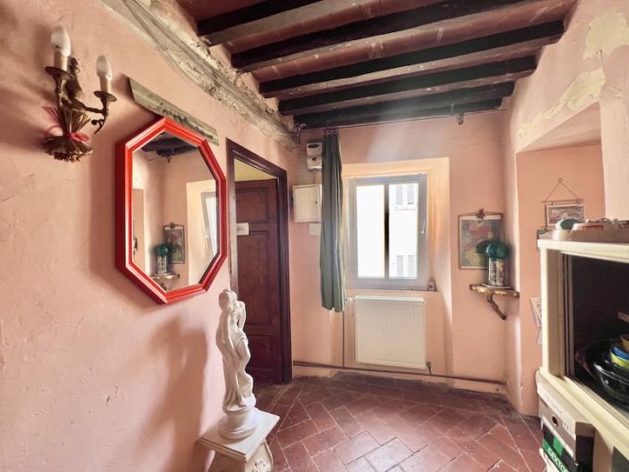 Image No.26-3 Bed House for sale