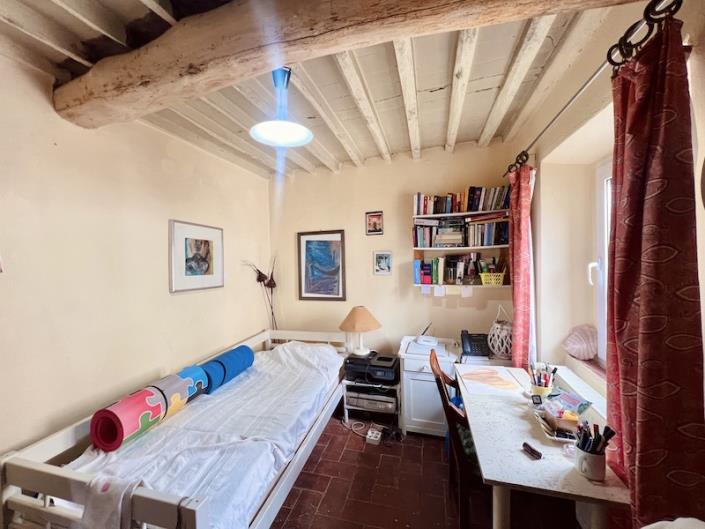 Image No.34-3 Bed House for sale