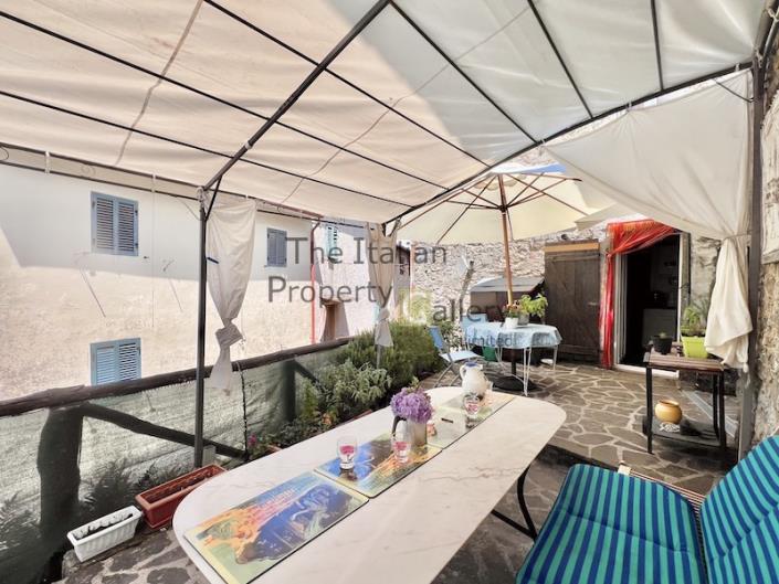 Image No.13-3 Bed House for sale