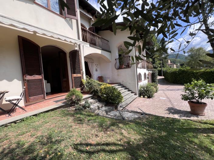 Image No.40-6 Bed Villa for sale