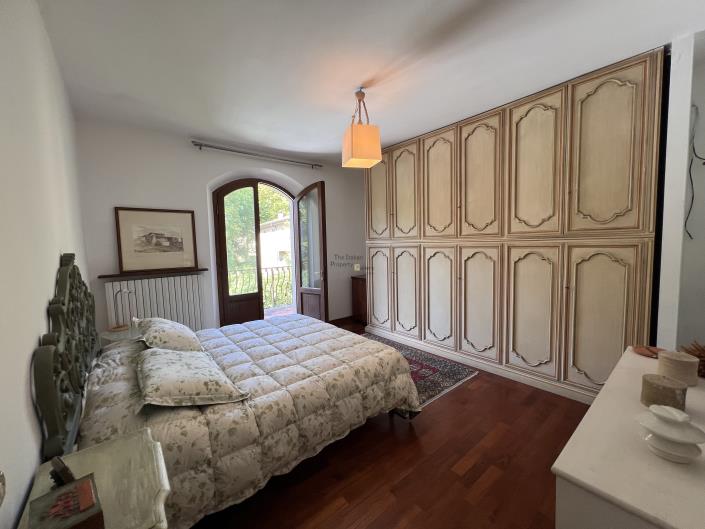 Image No.28-6 Bed Villa for sale