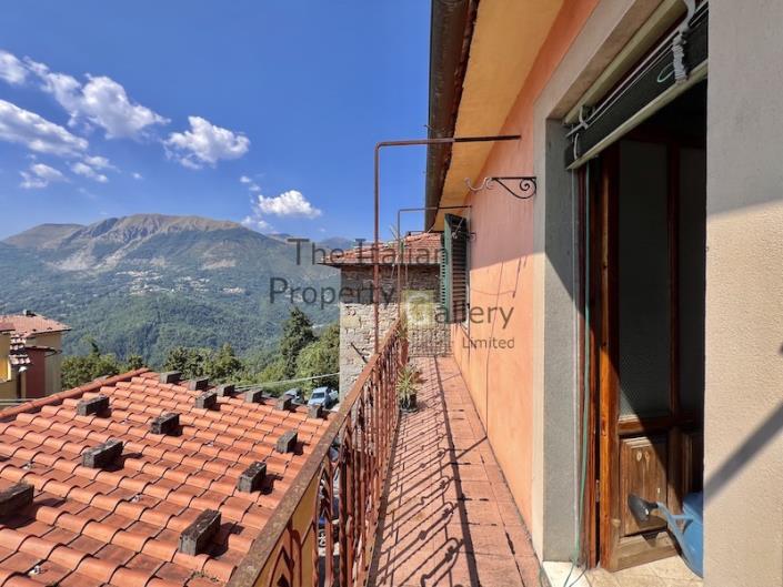 Image No.32-3 Bed House for sale