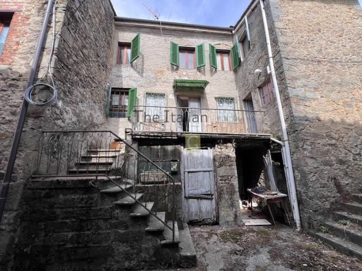 Image No.20-3 Bed House for sale