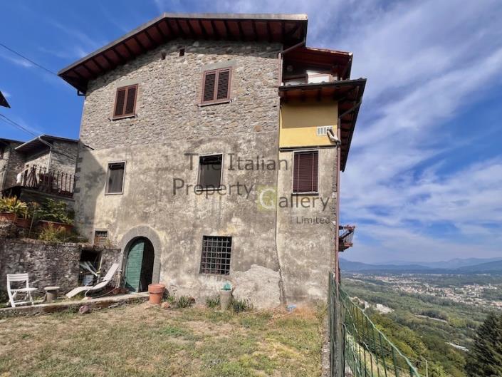 Image No.25-3 Bed House for sale