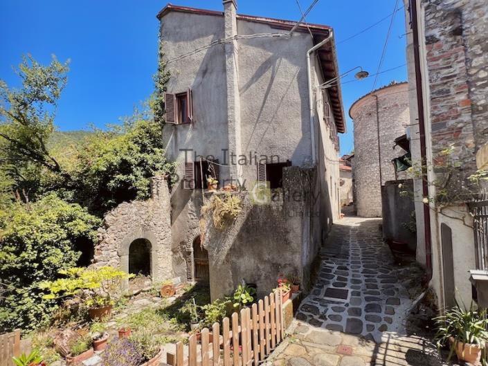 Image No.22-Maison de 3 chambres à vendre à Bagni di Lucca