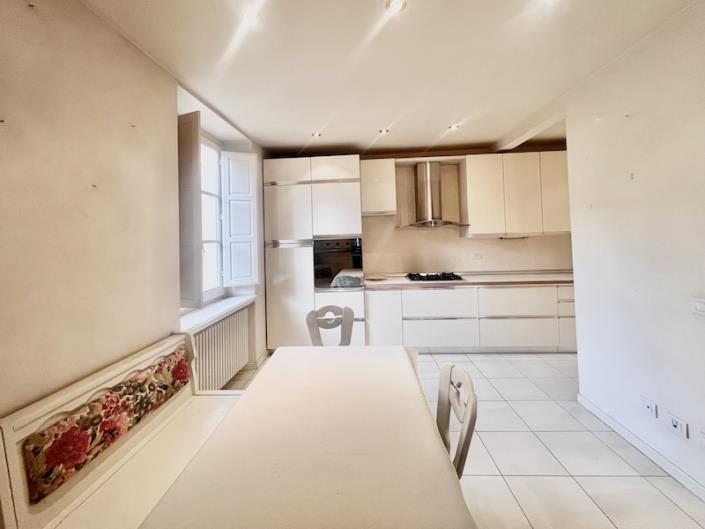 Image No.21-4 Bed House for sale