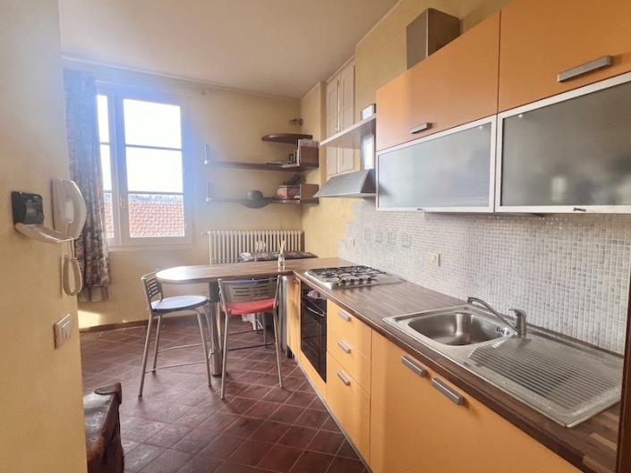 Image No.28-4 Bed House for sale