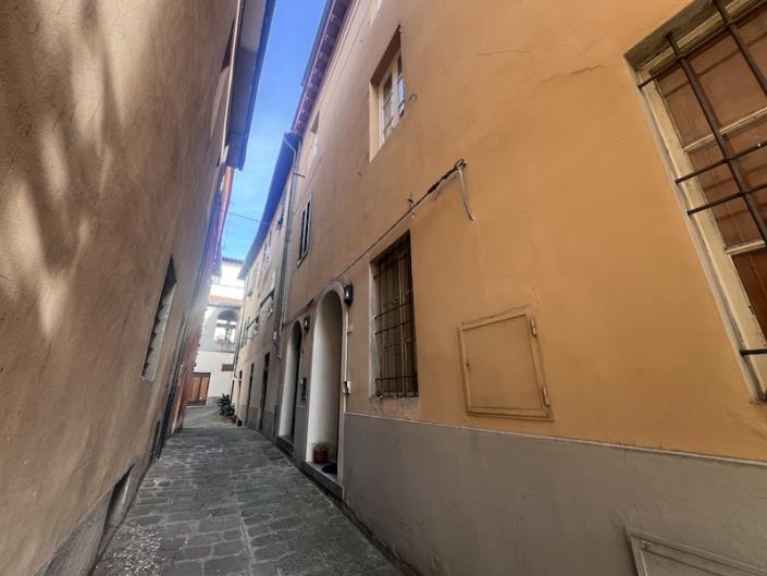 Image No.33-4 Bed House for sale