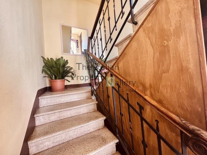 Image No.23-3 Bed Apartment for sale