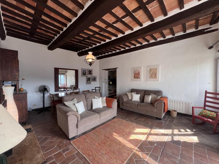 Image No.15-2 Bed House for sale