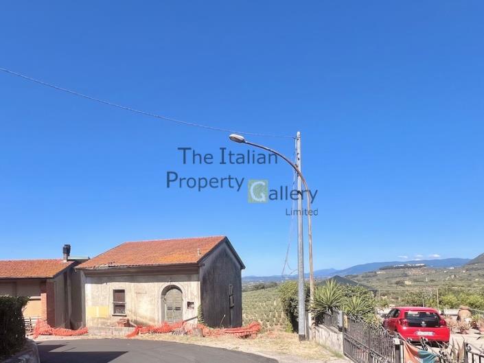 Image No.3-2 Bed House for sale