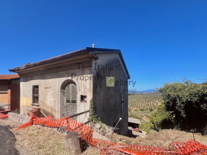 Image No.5-2 Bed House for sale