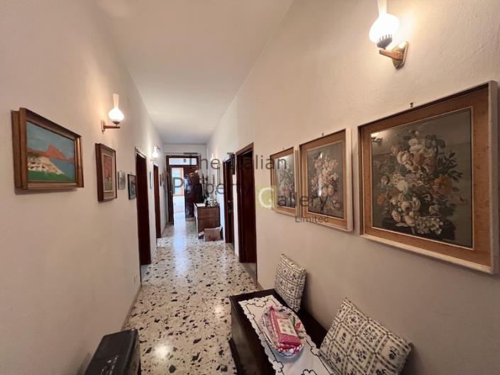 Image No.30-3 Bed Apartment for sale