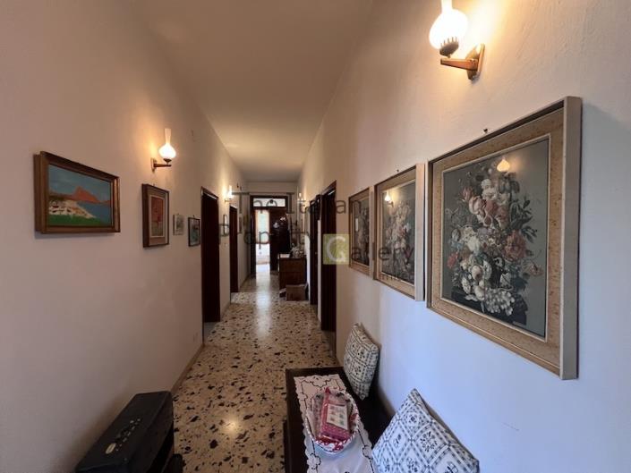 Image No.13-3 Bed Apartment for sale