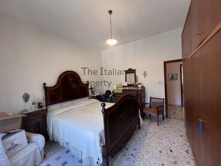 Image No.7-3 Bed Apartment for sale